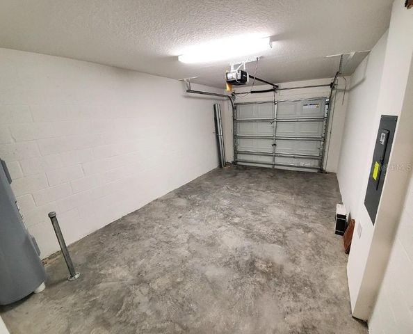 812 ROYAL EMPRESS DRIVE, Ruskin, FL 33570