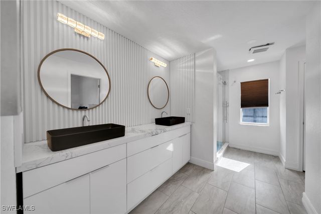 1140 NW 19th PL, Cape Coral, FL 33993