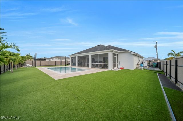 1140 NW 19th PL, Cape Coral, FL 33993