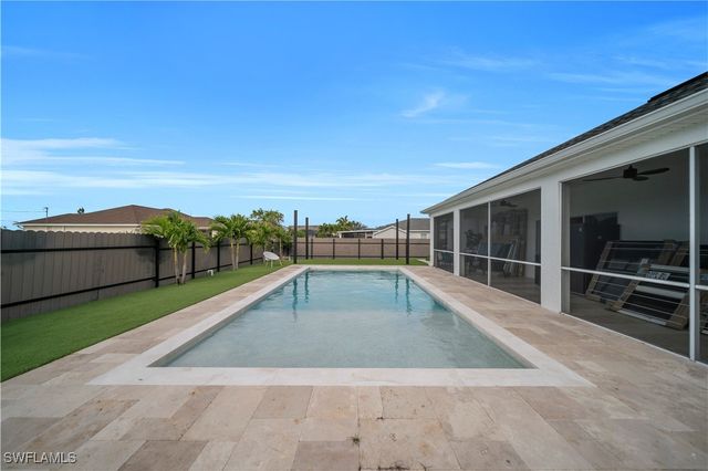 1140 NW 19th PL, Cape Coral, FL 33993