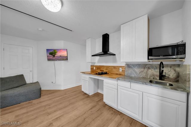 1140 NW 19th PL, Cape Coral, FL 33993