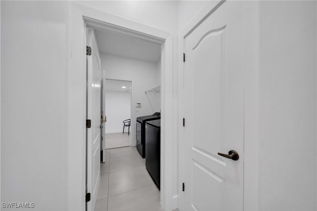 1140 NW 19th PL, Cape Coral, FL 33993