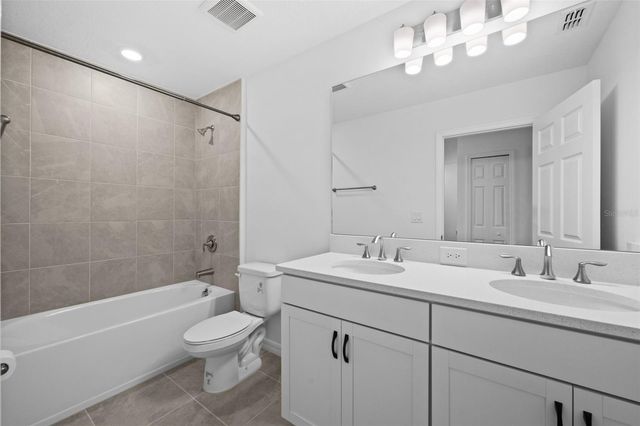 5429 TRIPOLI DRIVE, Palmetto, FL 34221