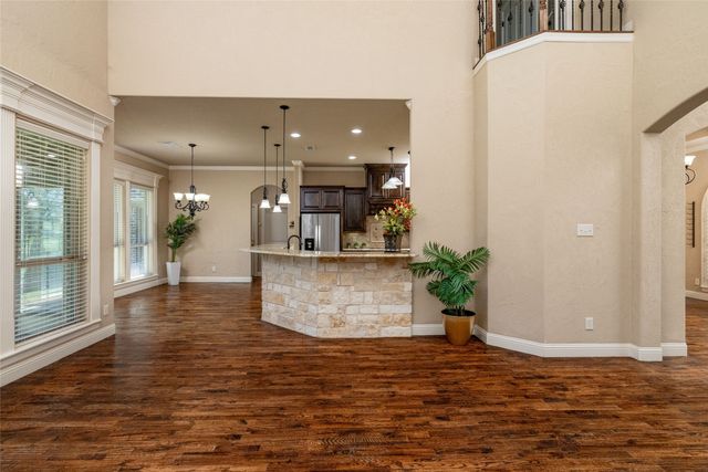 209 Ellis Creek Drive, Weatherford, TX 76085