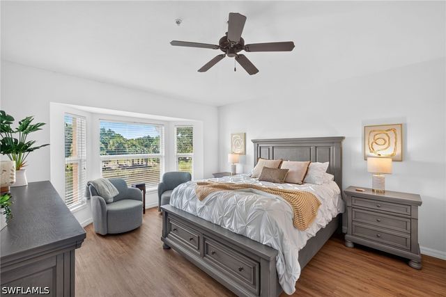 2815 Cypress Trace CIR 204, Naples, FL 34119