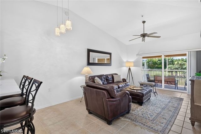 2815 Cypress Trace CIR 204, Naples, FL 34119