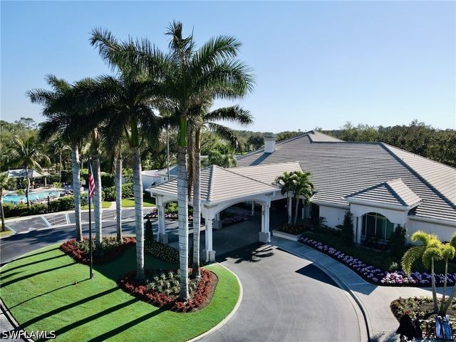 2815 Cypress Trace CIR 204, Naples, FL 34119