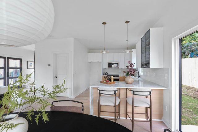 907 N Elizabeth Street, Durham, NC 27701