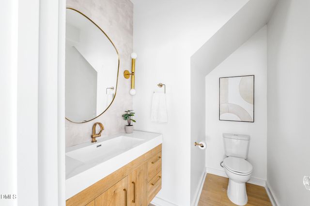 907 N Elizabeth Street, Durham, NC 27701