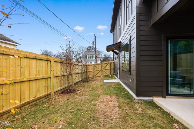 907 N Elizabeth Street, Durham, NC 27701