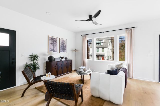 907 N Elizabeth Street, Durham, NC 27701