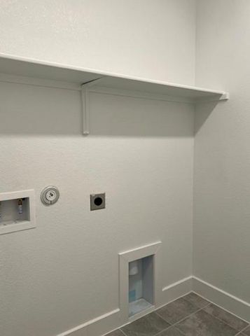 196 Cibolo Creek LOOP, Bastrop, TX 78602