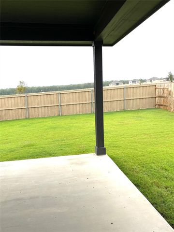 196 Cibolo Creek LOOP, Bastrop, TX 78602