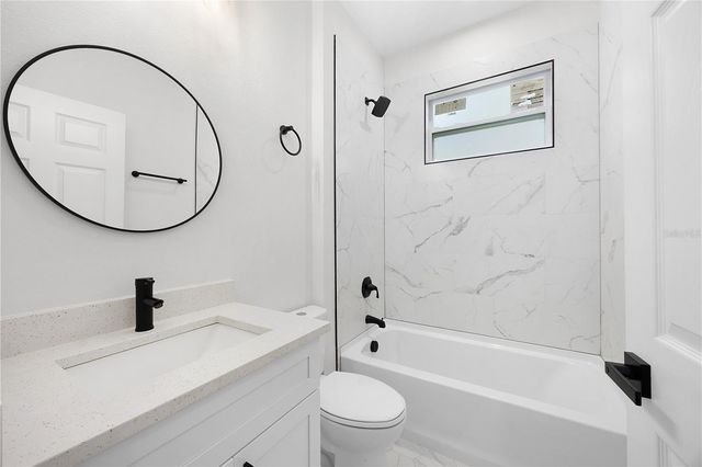 18414 GYPSY AVENUE, Port Charlotte, FL 33954