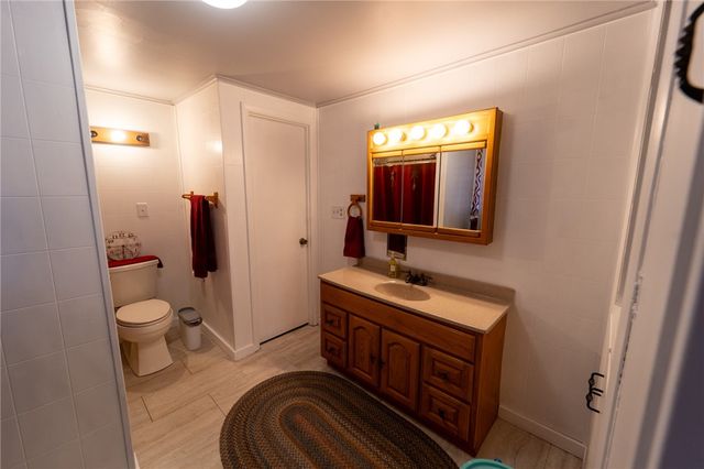 3872 Route 31, Donegal, PA 15646