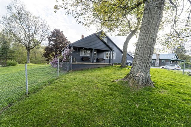 3872 Route 31, Donegal, PA 15646