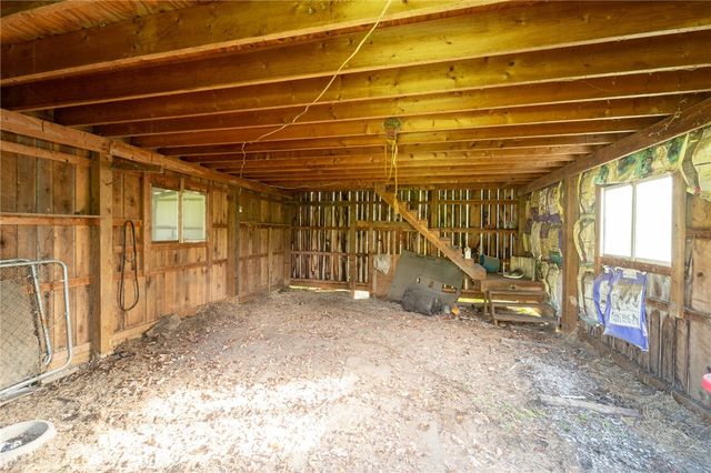 3872 Route 31, Donegal, PA 15646