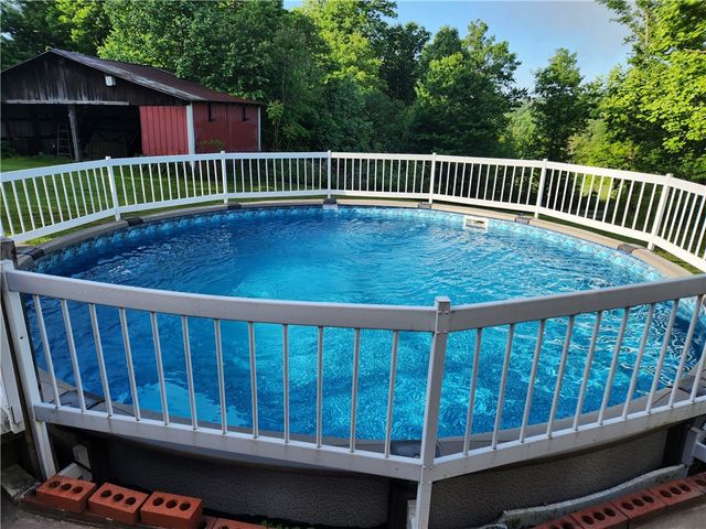 3872 Route 31, Donegal, PA 15646