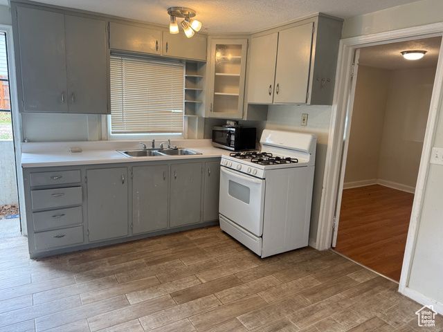 221 L ST, Salt Lake City, UT 84103