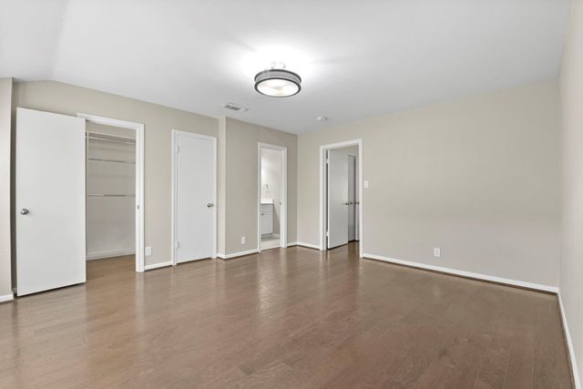 425 Bendwood Drive 49, Houston, TX 77024