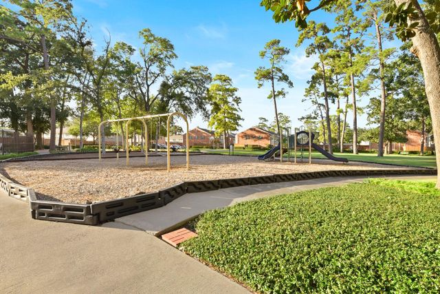 425 Bendwood Drive 49, Houston, TX 77024