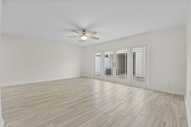 425 Bendwood Drive 49, Houston, TX 77024