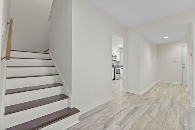 425 Bendwood Drive 49, Houston, TX 77024
