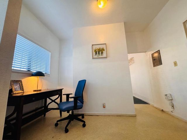 2737 12th Avenue, Oakland, CA 94606