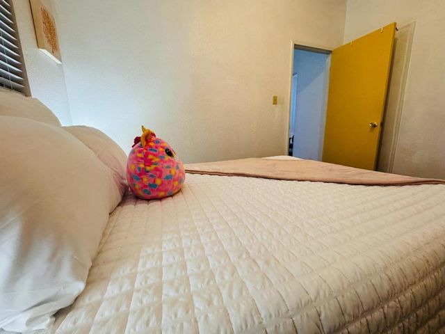 2737 12th Avenue, Oakland, CA 94606