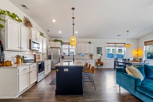 310 Edgewater Way, Holly Ridge, NC 28445