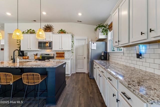 310 Edgewater Way, Holly Ridge, NC 28445