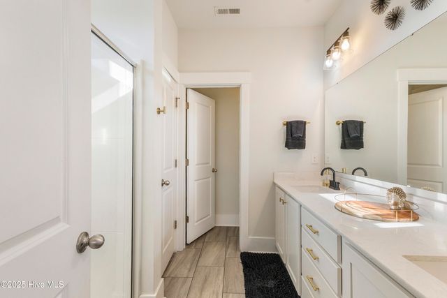 310 Edgewater Way, Holly Ridge, NC 28445