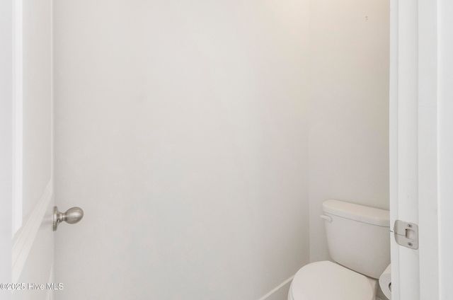 310 Edgewater Way, Holly Ridge, NC 28445