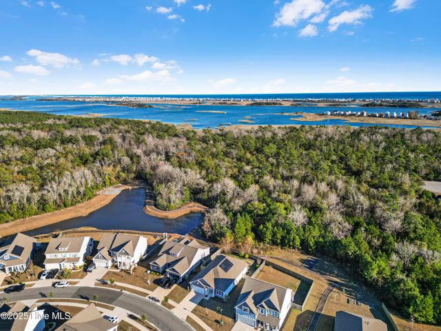 310 Edgewater Way, Holly Ridge, NC 28445