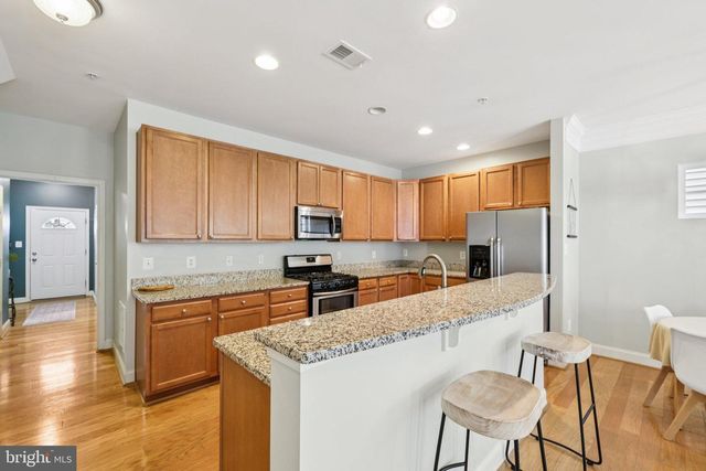 6802 CHICKADEE LN, New Market, MD 21774