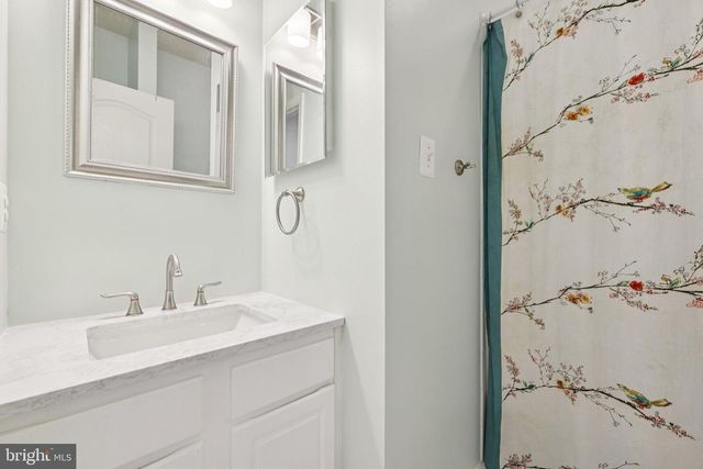 6802 CHICKADEE LN, New Market, MD 21774