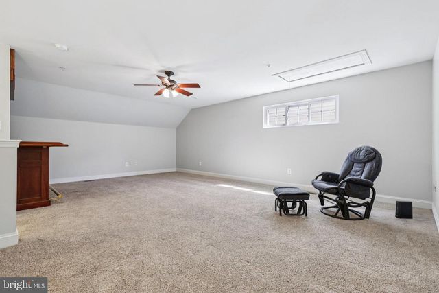 6802 CHICKADEE LN, New Market, MD 21774