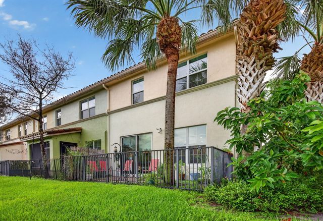 7791 SW 52ND Place 7791, Davie, FL 33328