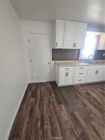 3955 Genevieve, San Bernardino, CA 92405