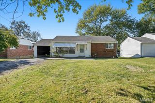 31 Westdell Drive, St Louis, MO 63136