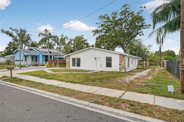 4320 44TH STREET N, St Petersburg, FL 33714