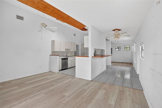 4320 44TH STREET N, St Petersburg, FL 33714