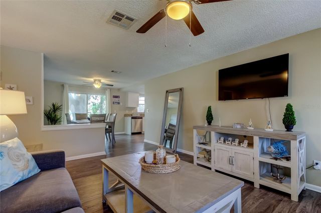 12529 MONDRAGON DRIVE, Tampa, FL 33625