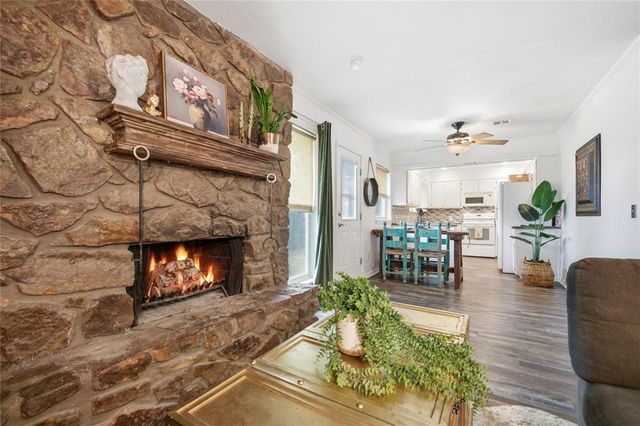 604 SW 25th Street, Moore, OK 73160