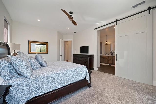 627 Lakeridge Dr, Auburn, CA 95603