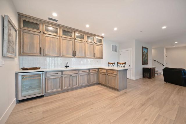 627 Lakeridge Dr, Auburn, CA 95603