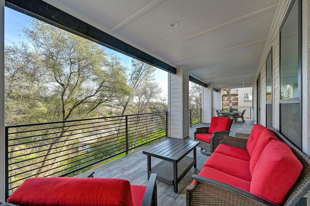 627 Lakeridge Dr, Auburn, CA 95603