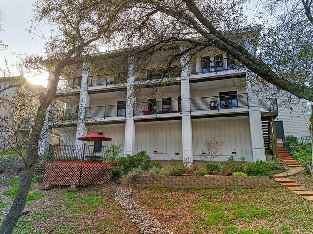 627 Lakeridge Dr, Auburn, CA 95603