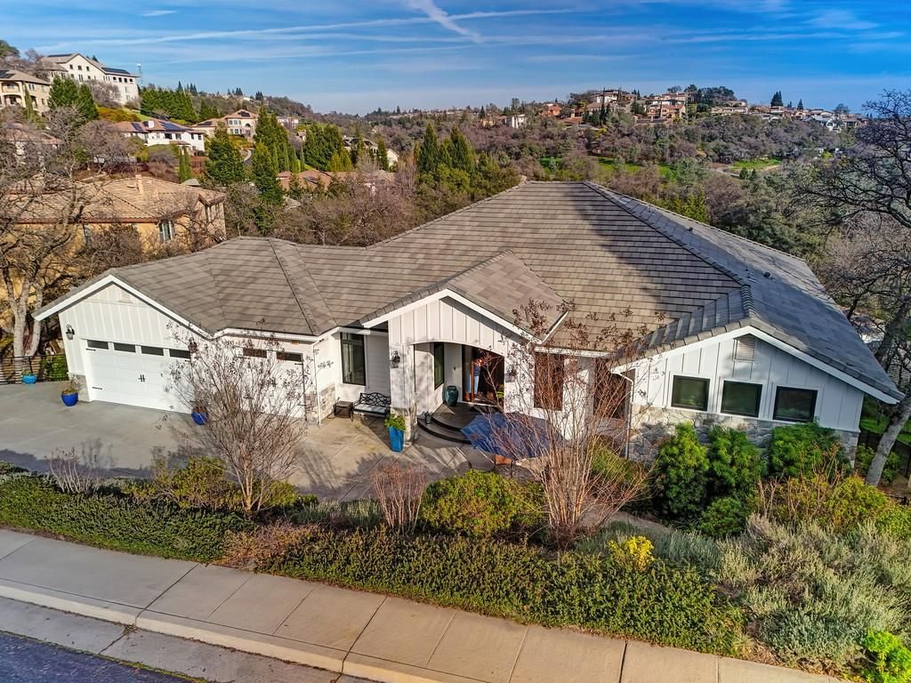 627 Lakeridge Dr, Auburn, CA 95603