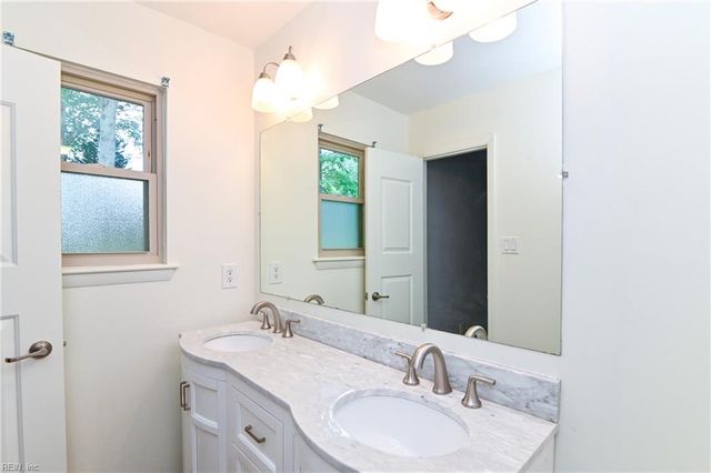 2205 Windy Pines BND, Virginia Beach, VA 23456